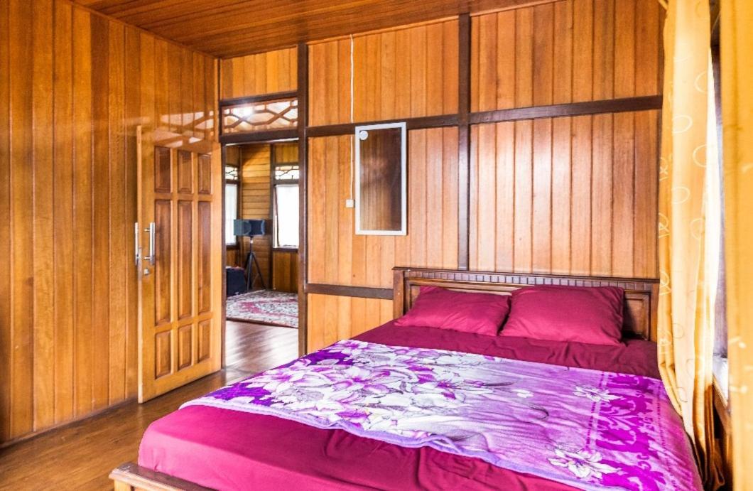 Villa Anjung Balak Cisarua Exteriér fotografie
